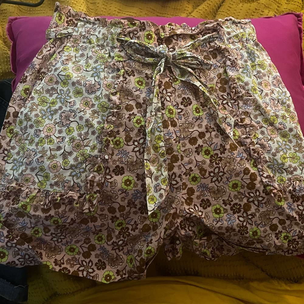 ⚪️⚪️Scotch & Soda 🥤 Madison Scotch Summer Edition paper bag flower 🌸 shorts